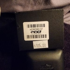 Women’s size 7 HD pink stoned ring, missing 2 but not really noticeable